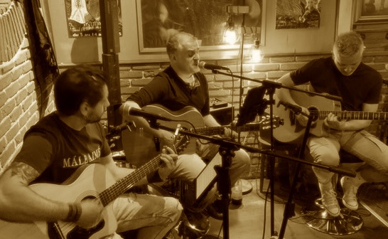 Concert en trio d'Undercover à l'Obrian, Limoges