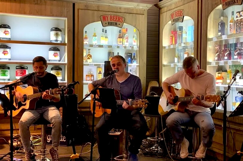 Ludo en concert avec Undercover à MyBeers Limoges